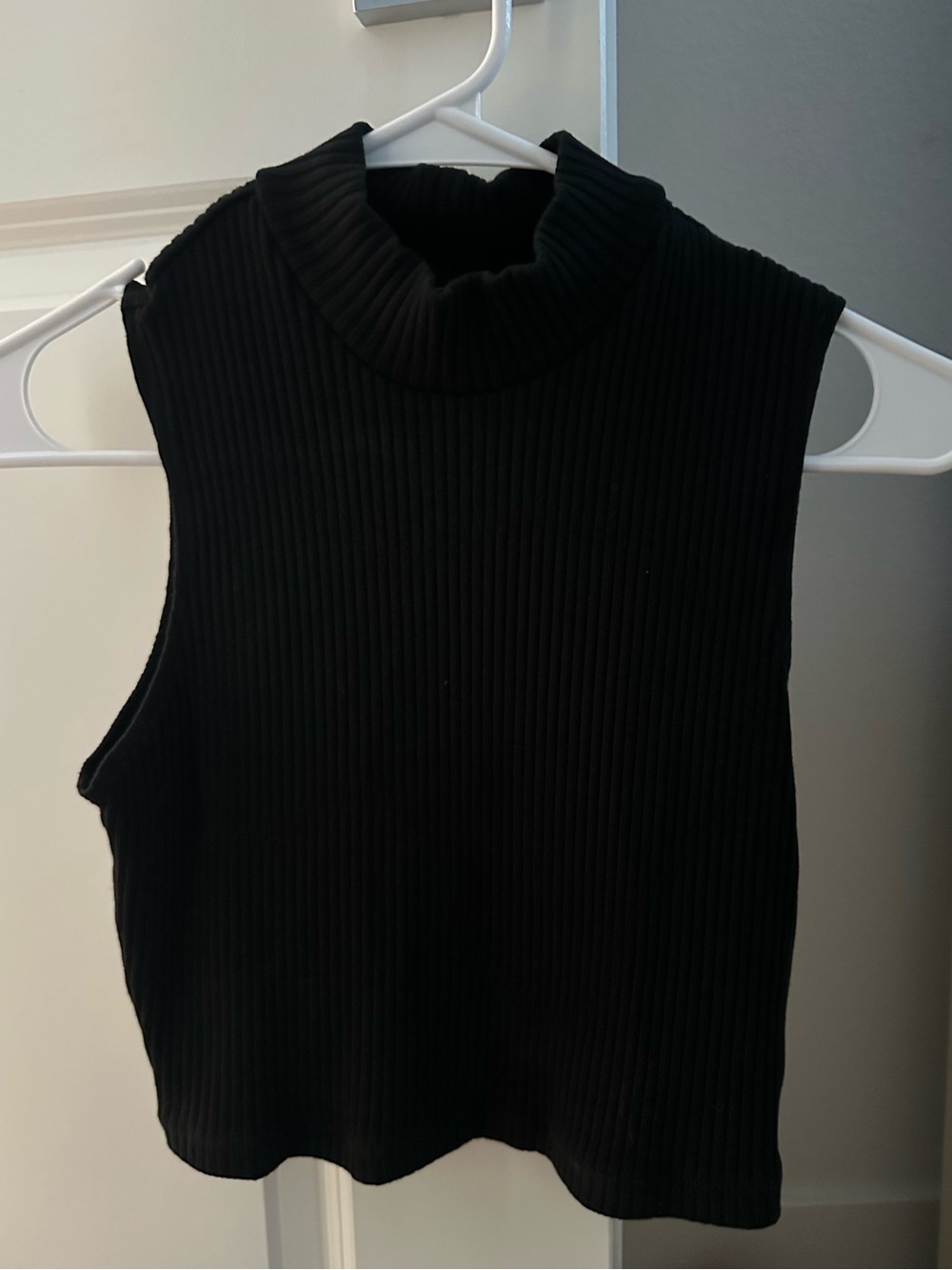 Black Levi’s Tank top